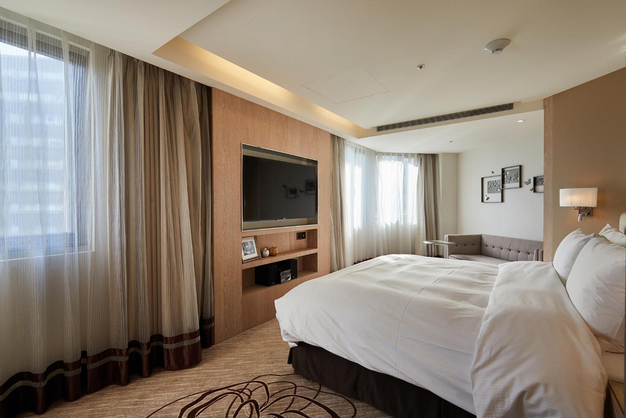 K Hotel Taipei Chang-An Exterior photo